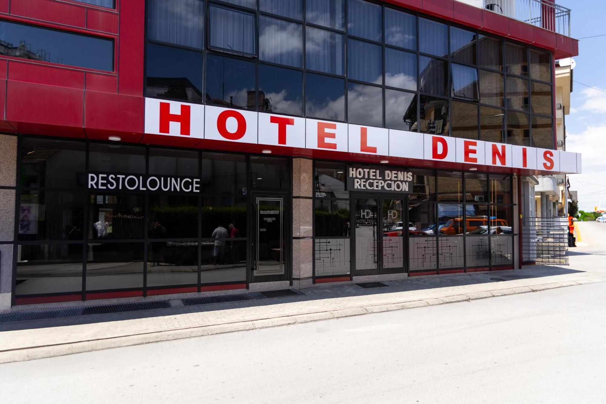 Hotel Denis Prizren Luaran gambar